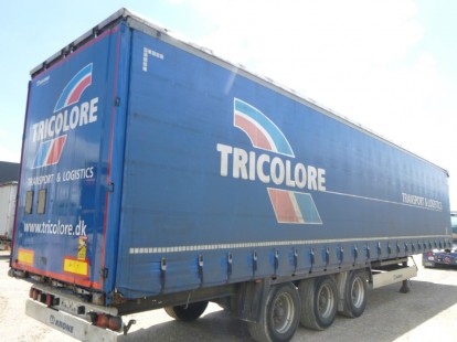 Бортовой полуприцеп Krone 615713 Бортовой полуприцеп Krone 615713